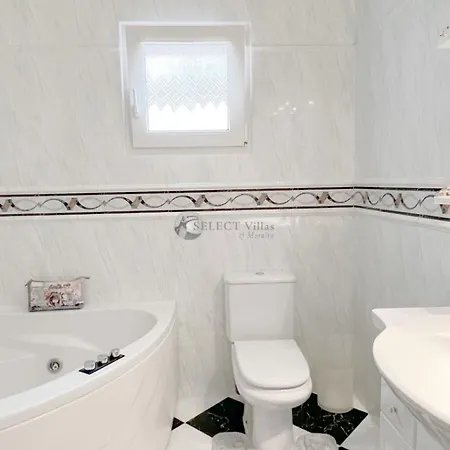 Cost-a Blanca Villa